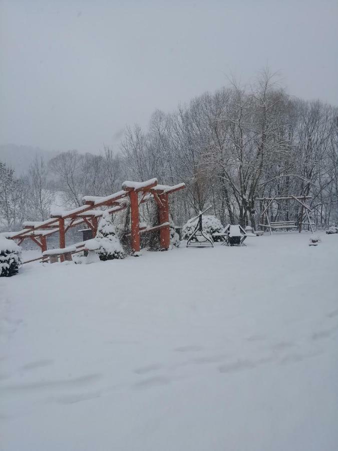Swiety Spokoj Bieszczady 782-047-324 ウストシキ・ドルネ エクステリア 写真